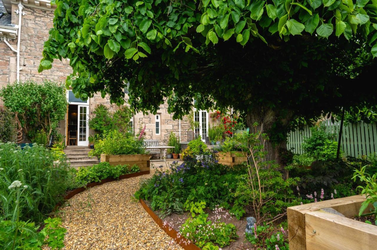 Bed and Breakfast Washington House Нерн Екстер'єр фото